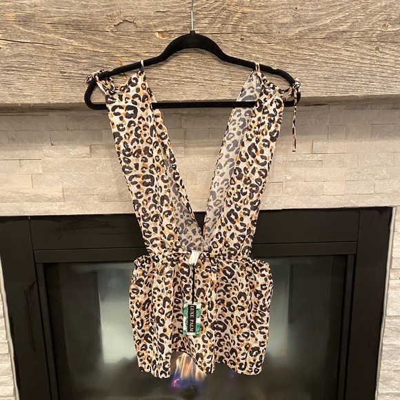 Luxe Palm beach coverup - Picture 6 of 8